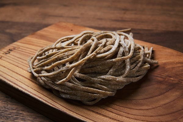 日本から世界の「食」を変える! 必要な栄養素がぎゅっと詰まった「完全食パスタ」