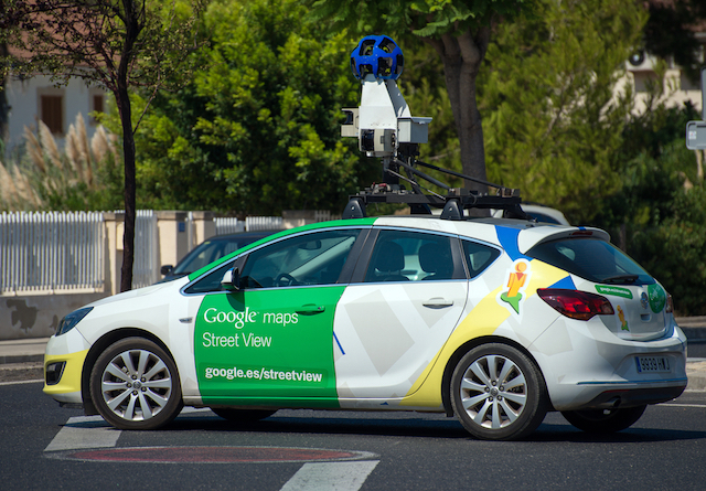 170810_1_24_streetview_car_2.jpg
