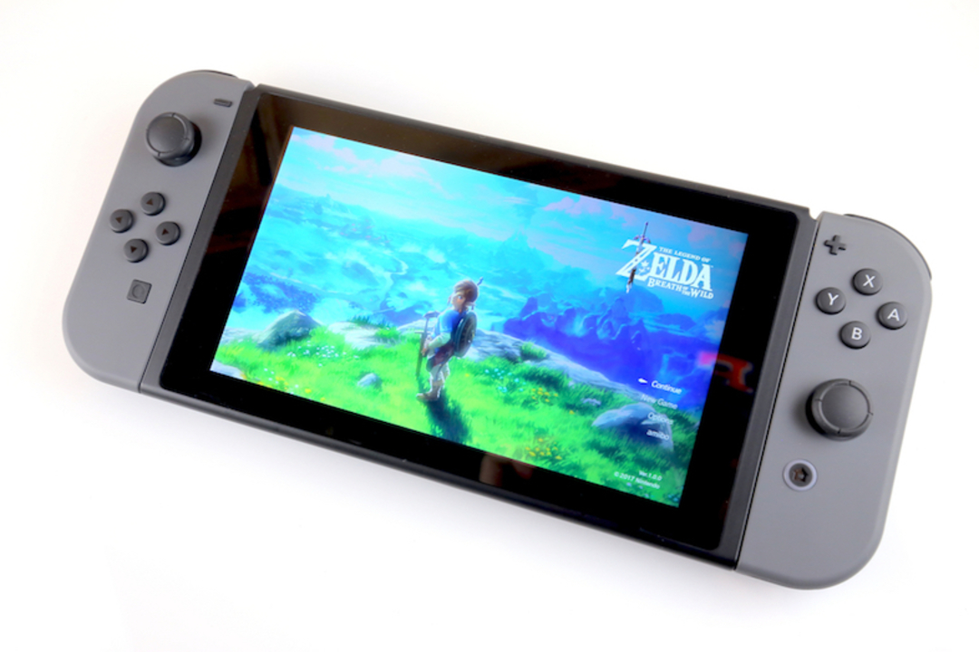 似てる 似てない ニンテンドースイッチ コントローラーデザインで訴えられる ギズモード ジャパン