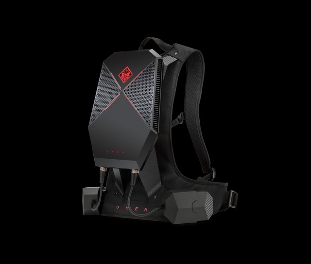 1 子どもの頃に思い描いてた「ウェアラブルPC」が現実に! 「OMEN X by HP Compact Desktop P1000」