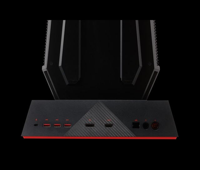 5 子どもの頃に思い描いてた「ウェアラブルPC」が現実に! 「OMEN X by HP Compact Desktop P1000」
