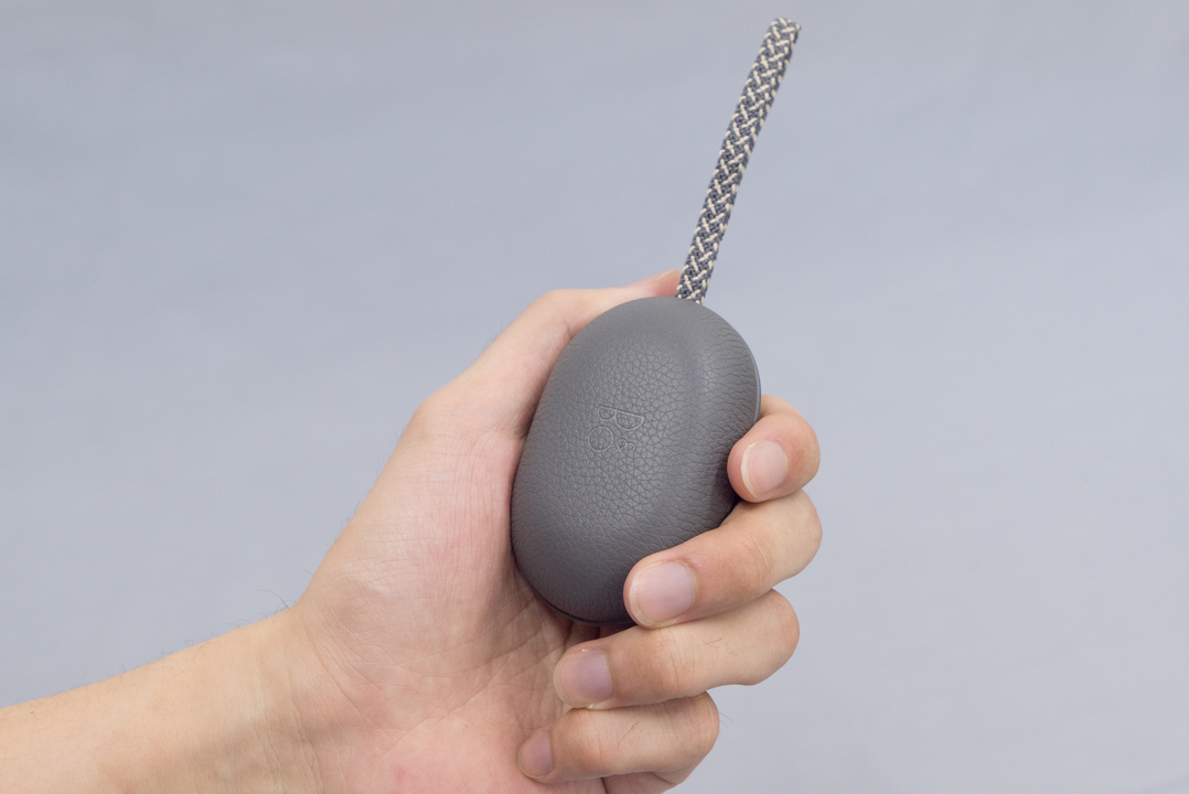 180116_b_and_o_beoplay_e8_review_3a-1