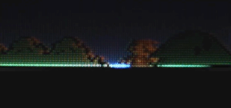 スローモーションで見る、ブラウン管テレビの世界は神秘的