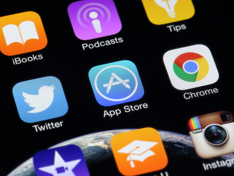 Apple、新規に登録されるアプリにiPhone Xの「ノッチ対応」を義務づけ