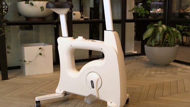 180220deskbike4