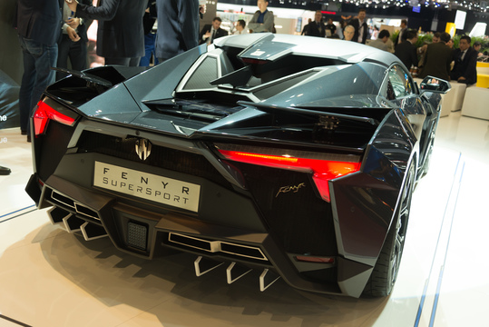 ジュネーブモーターショー2018でみつけたガンダムデザインなスーパーカーたち