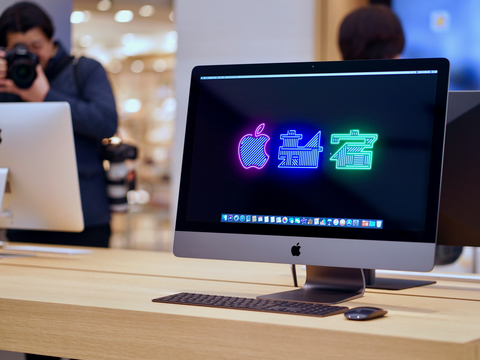 さあ、いよいよです。4月7日にオープンする国内初の新コンセプトストア「Apple 新宿」のようすをビデオでどうぞ