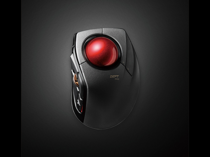 トラックボーラーよ、刮目せよ。エレコムから最高クラスを謳うワイヤレストラックボールが登場。お値段2万円