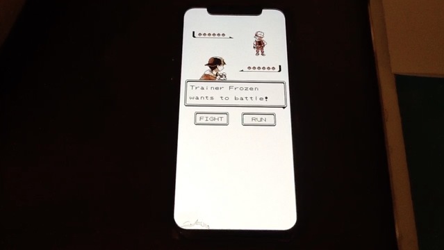 ｢しょうぶをしかけてきた！｣で通話開始。ポケモンリスペクトなiPhone着信画面