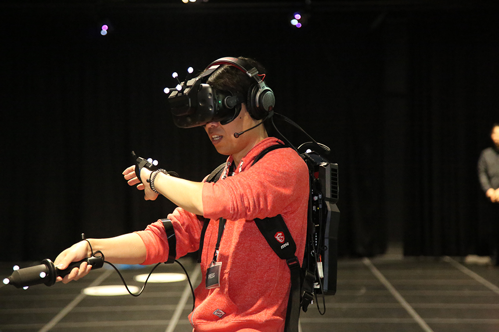 20180425gizmodo_vrzone_3B0A0901