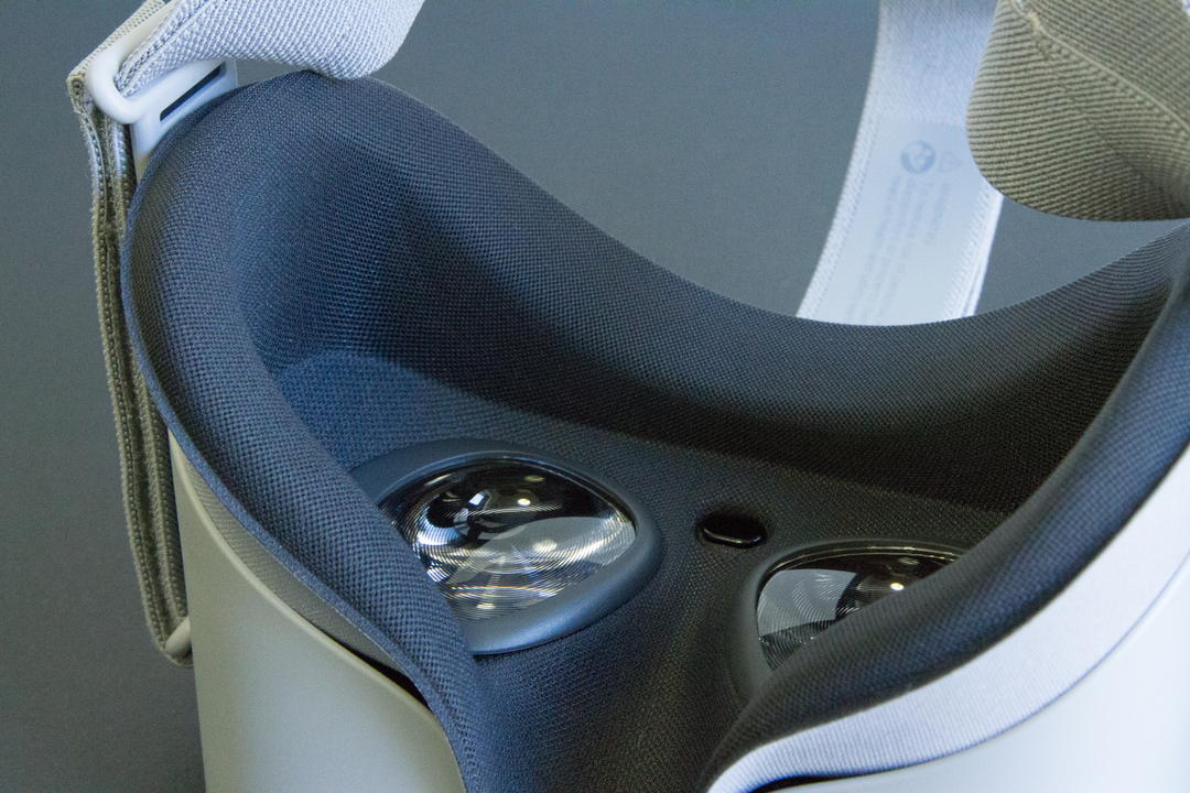 180505_oculus_go_unbox-1671