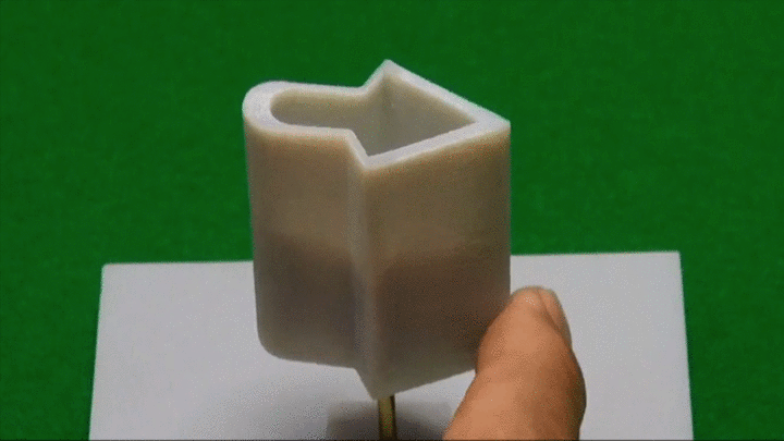 視覚トリックで右しか刺さない矢印、どうなってんのコレ？