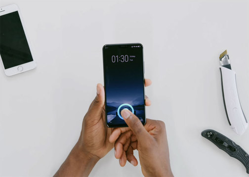 ディスプレイ内蔵の指紋センサーって精度どうなのよ？