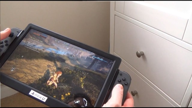 プレステ4をニンテンドースイッチのJoy-Conで操作する手持ちゲーム機「PS4 U」が爆誕