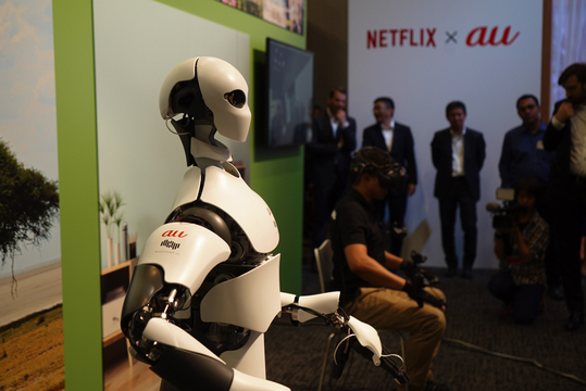 Auが発表したロボット遠隔技術が未来感ありすぎた 自分自身のリアルアバターがこの夏できる ギズモード ジャパン
