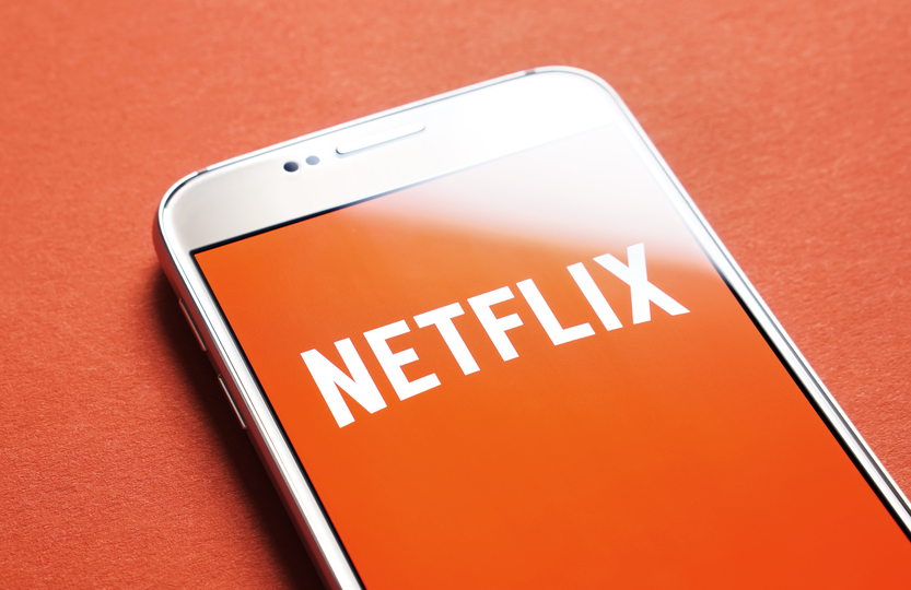 auとNetflix、夢のコラボ! セットの新料金プランを発表