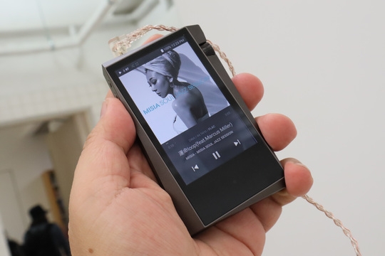 エッジが効いたルックス＆サウンド。Astell&Kernから2機のプレーヤー登場