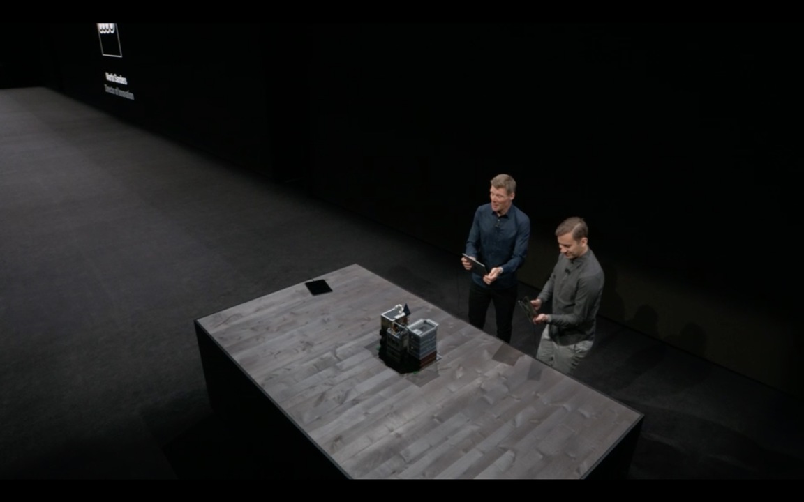 180605WWDC_Lego-02
