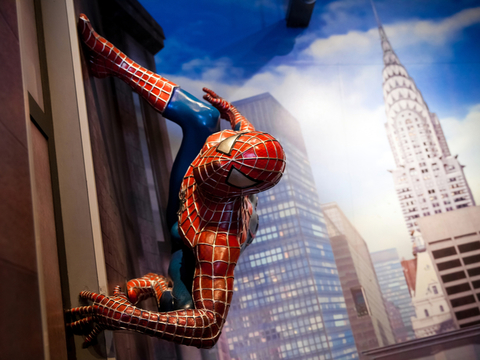 スタン・リー御大も絶賛な、スパイダーマンの「目の動き」を再現したコスプレ用マスクが海外向けに限定販売を開始