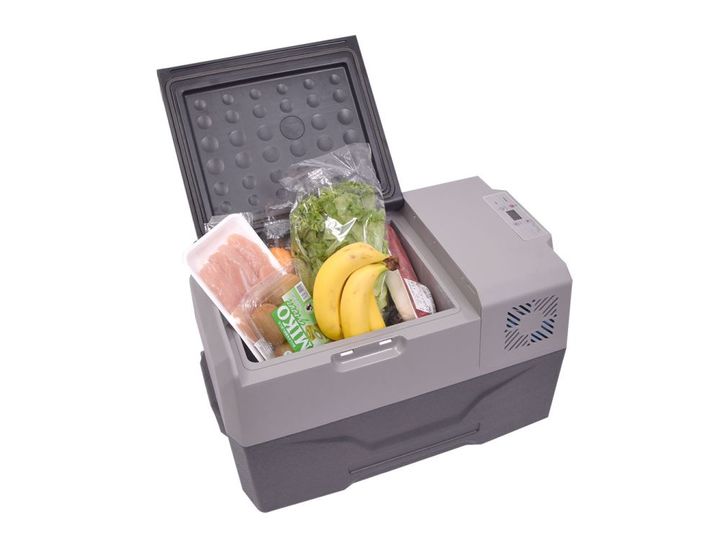 アイスや冷凍食品を持ち運べる30リットルのバッテリー式冷蔵冷凍庫