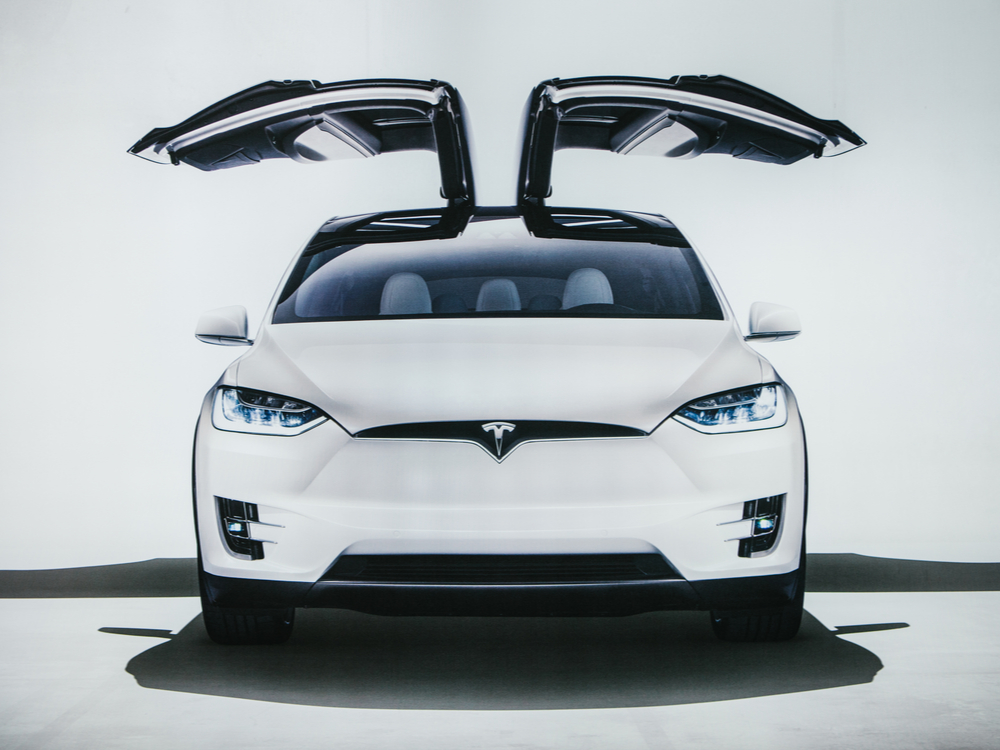 ナイトライダー 実現なるか Teslaの車に独自のaiアシスタントが入るみたい ギズモード ジャパン