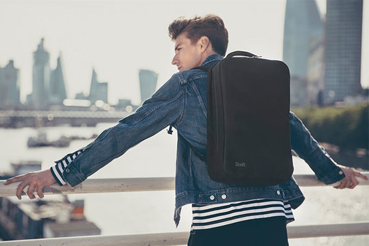 残り1日!人間工学を取り入れたスポーツバックパック「Stolt Alpha」がもうすぐキャンペーン終了