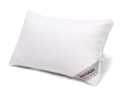 【きょうのセール情報】Amazonタイムセールで70%以上オフも! 安眠高反発まくらや持ち運びに便利な短めLightningケーブル5本セットがお買い得に