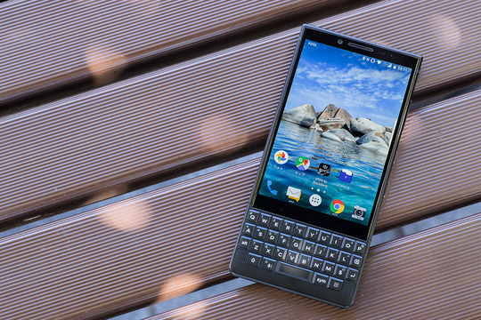 このキーボードは魔法。BlackBerry KEY2の出来は想像の上をいく