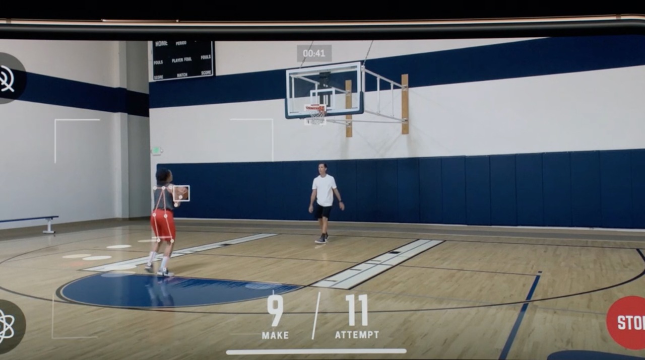20180914-all-about-iphone-xr-ar-basketball