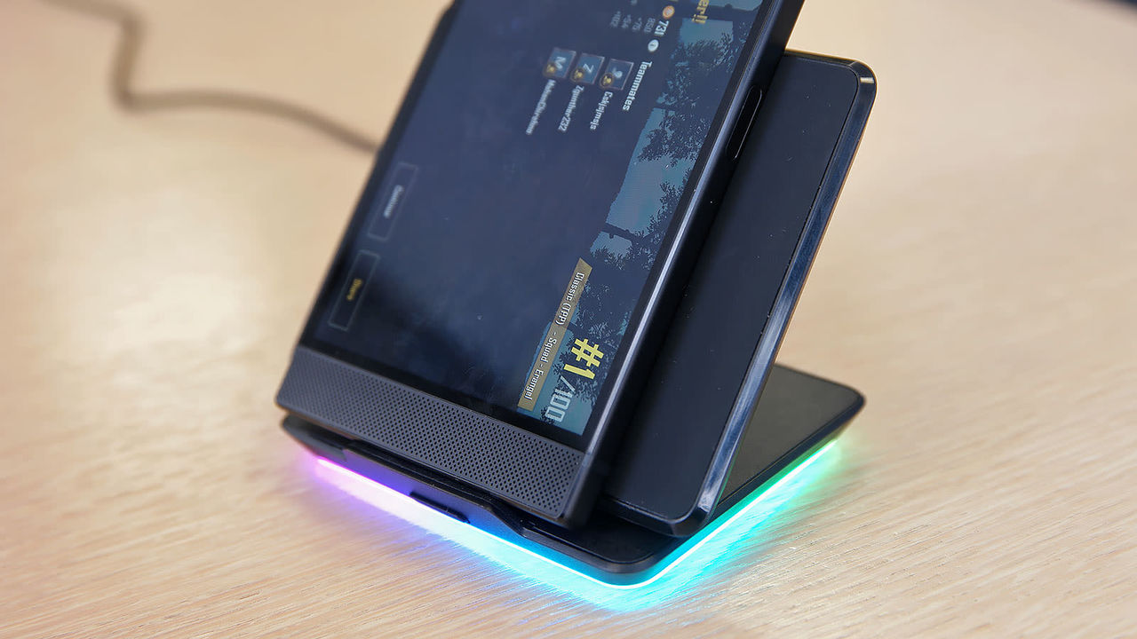 181011razerphone(6)