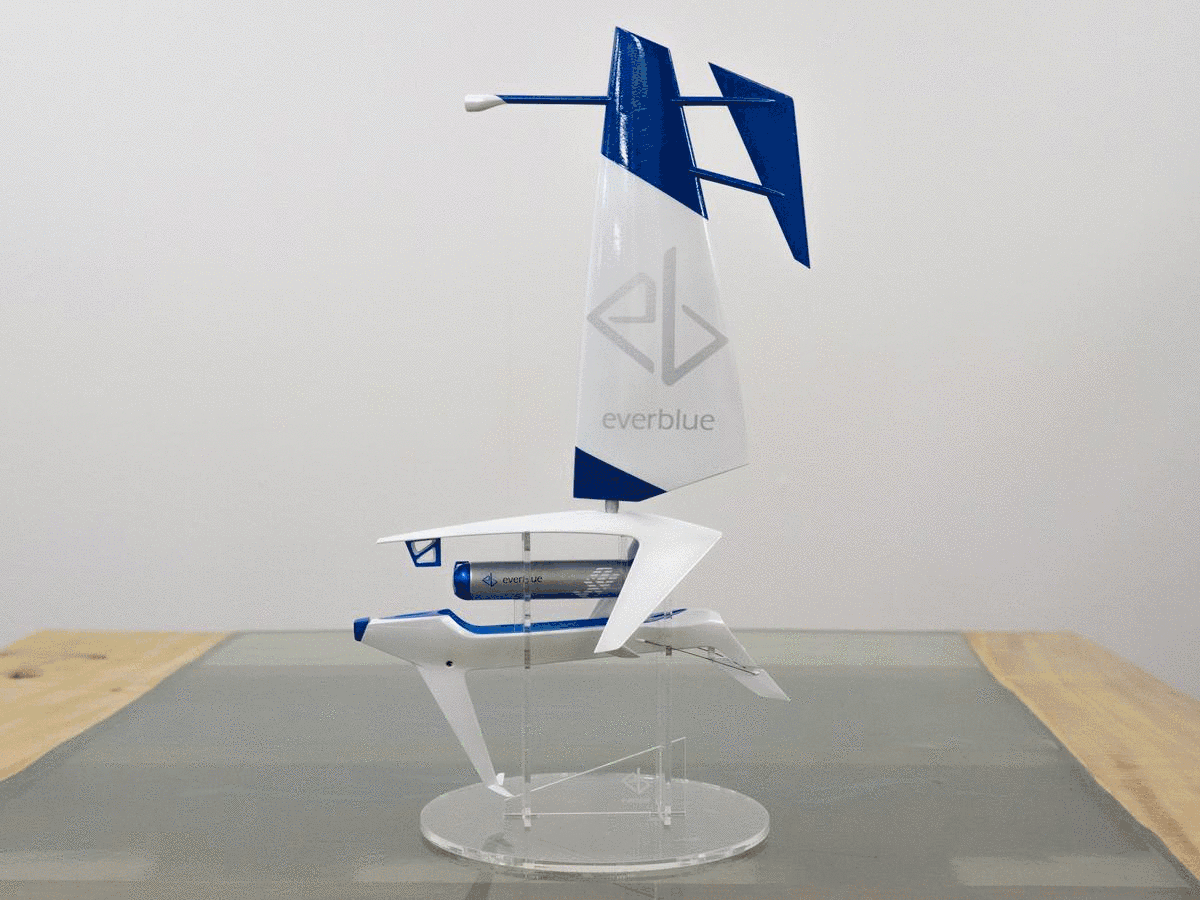 181009_everblue_sailing_boat-vif