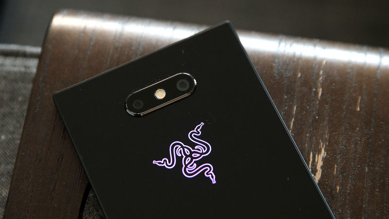 181023razerphone(6)