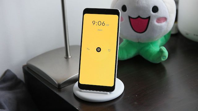 1026pixelstandreview03