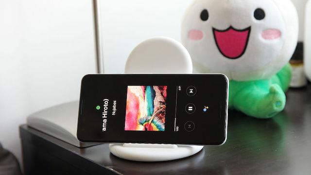 1026pixelstandreview05