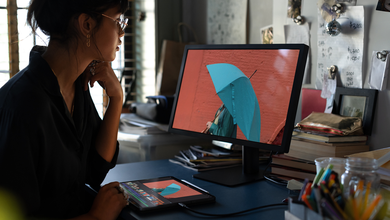 iPad-Pro_versatility-monitor_10302018