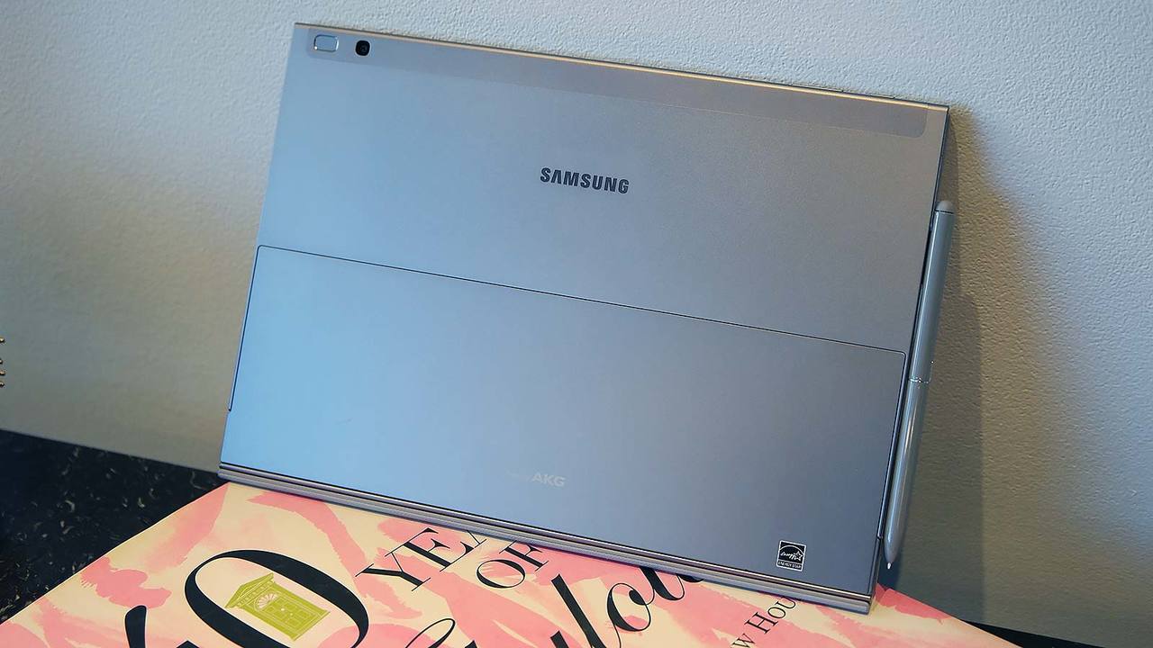 181102-galaxy-book2-7q7hp8