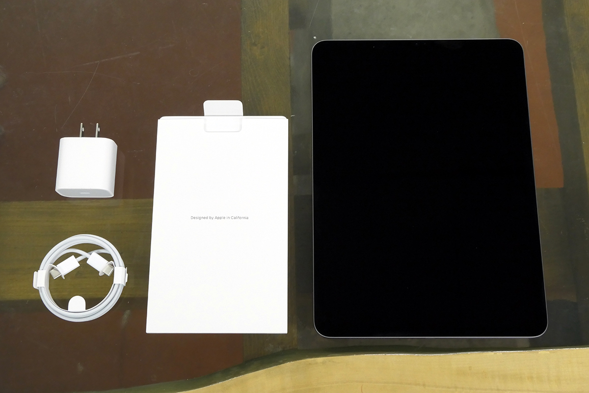 181107ipadunbox_07