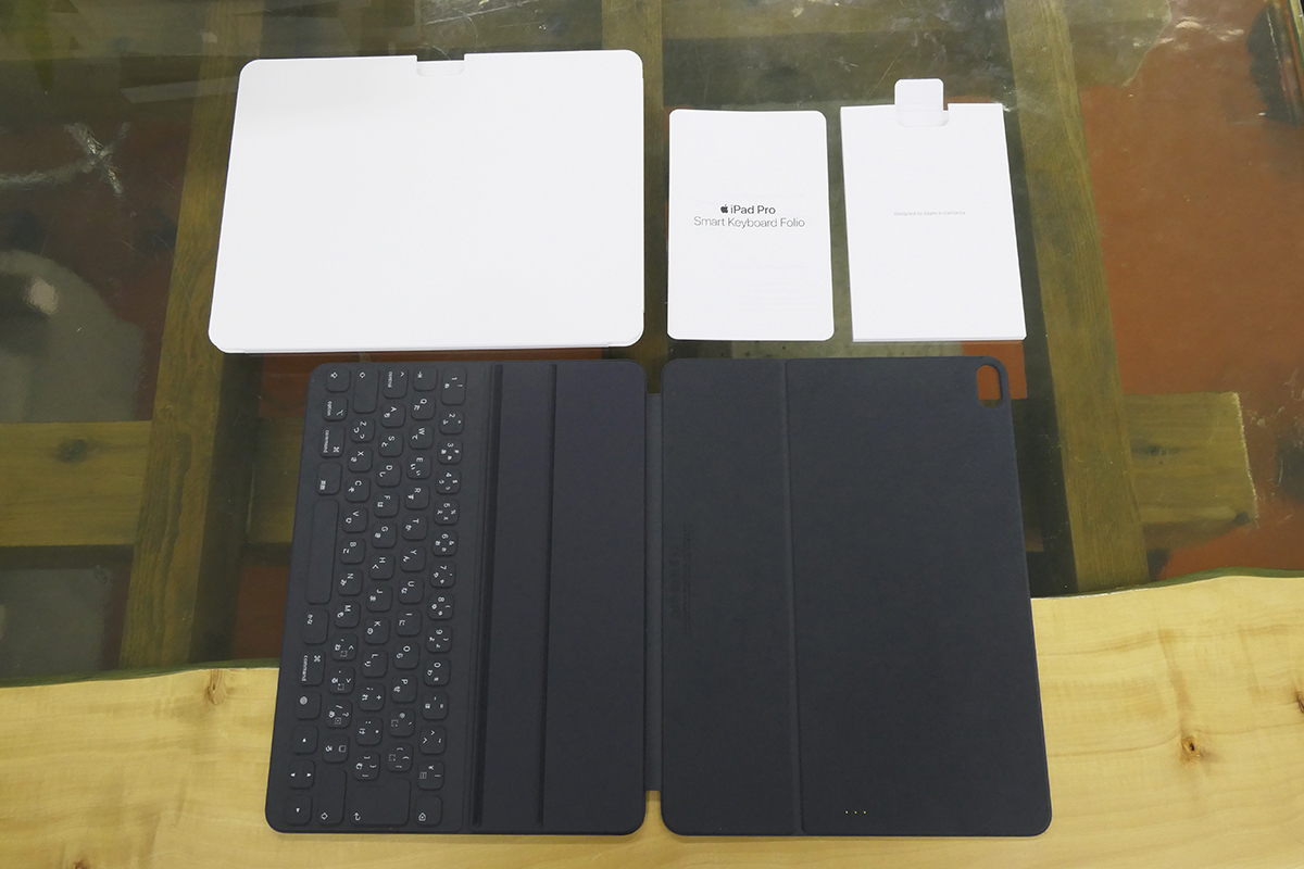 181107ipadunbox_10