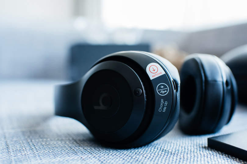 181112_apple-headphone