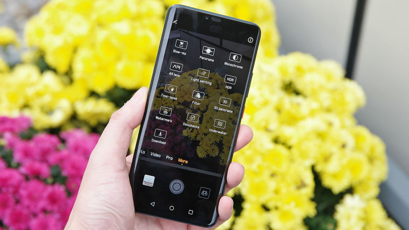 181121mate20mate20proreview03