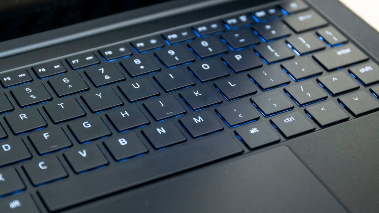 181210-razerbladestealth-9