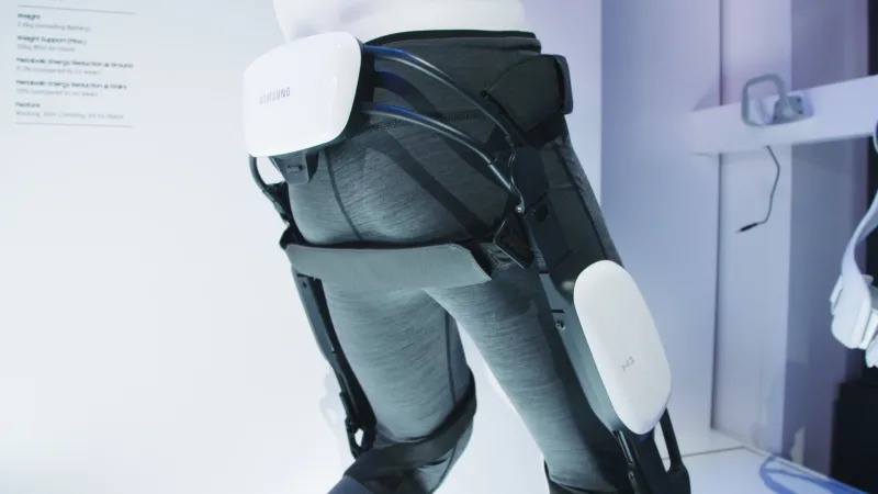 190111_exoskeleton3
