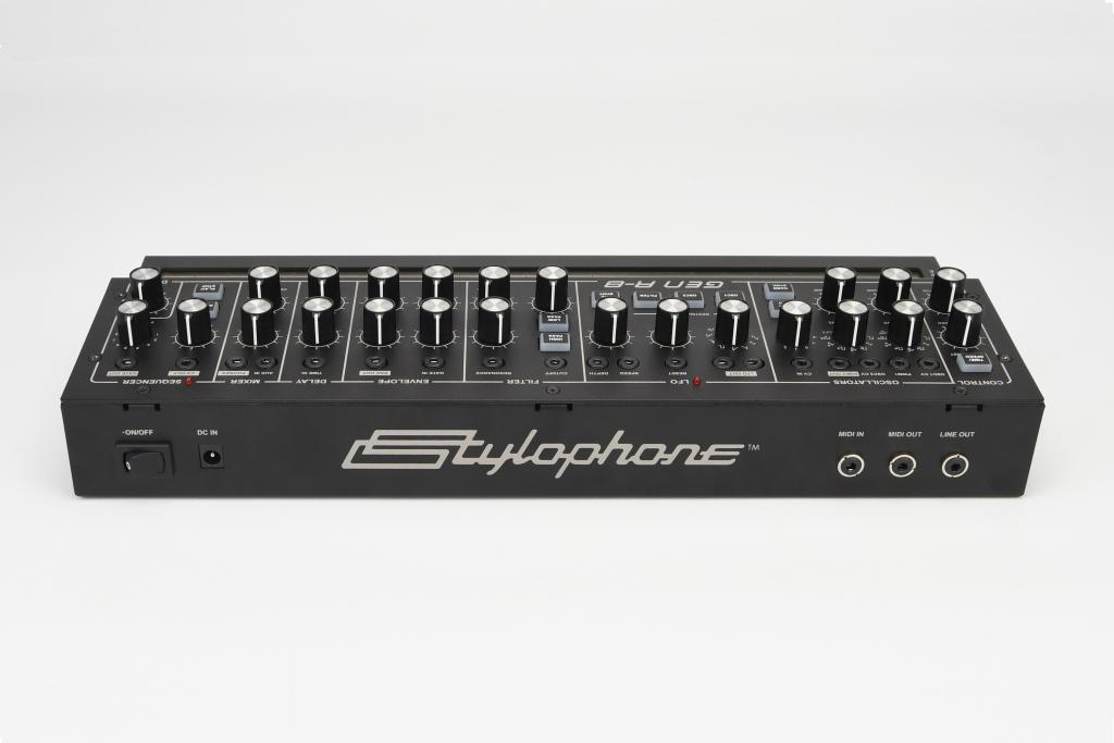 190118_stylophone_gen_r8_1