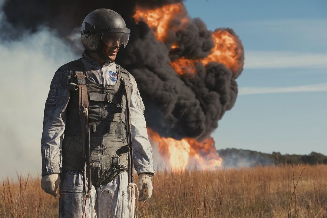190121firstman1