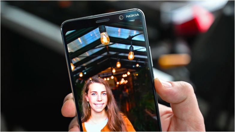 190225NokiaPureView7