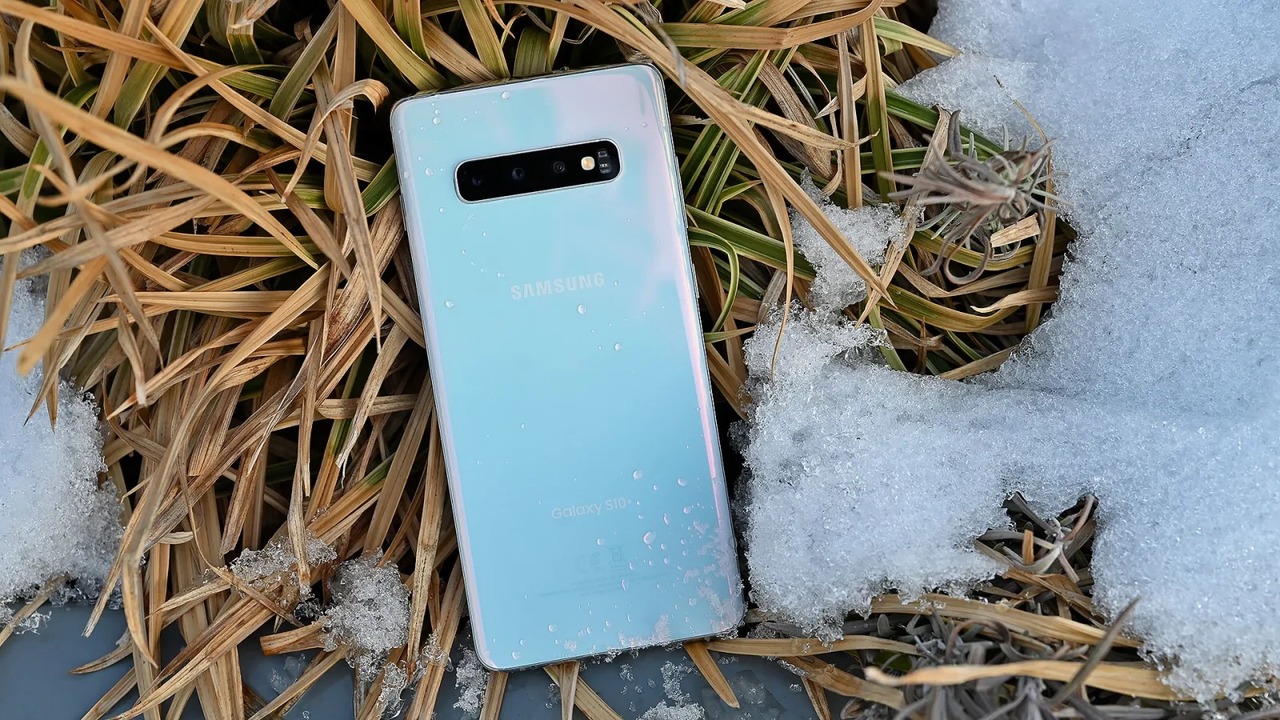 galaxy-s10d