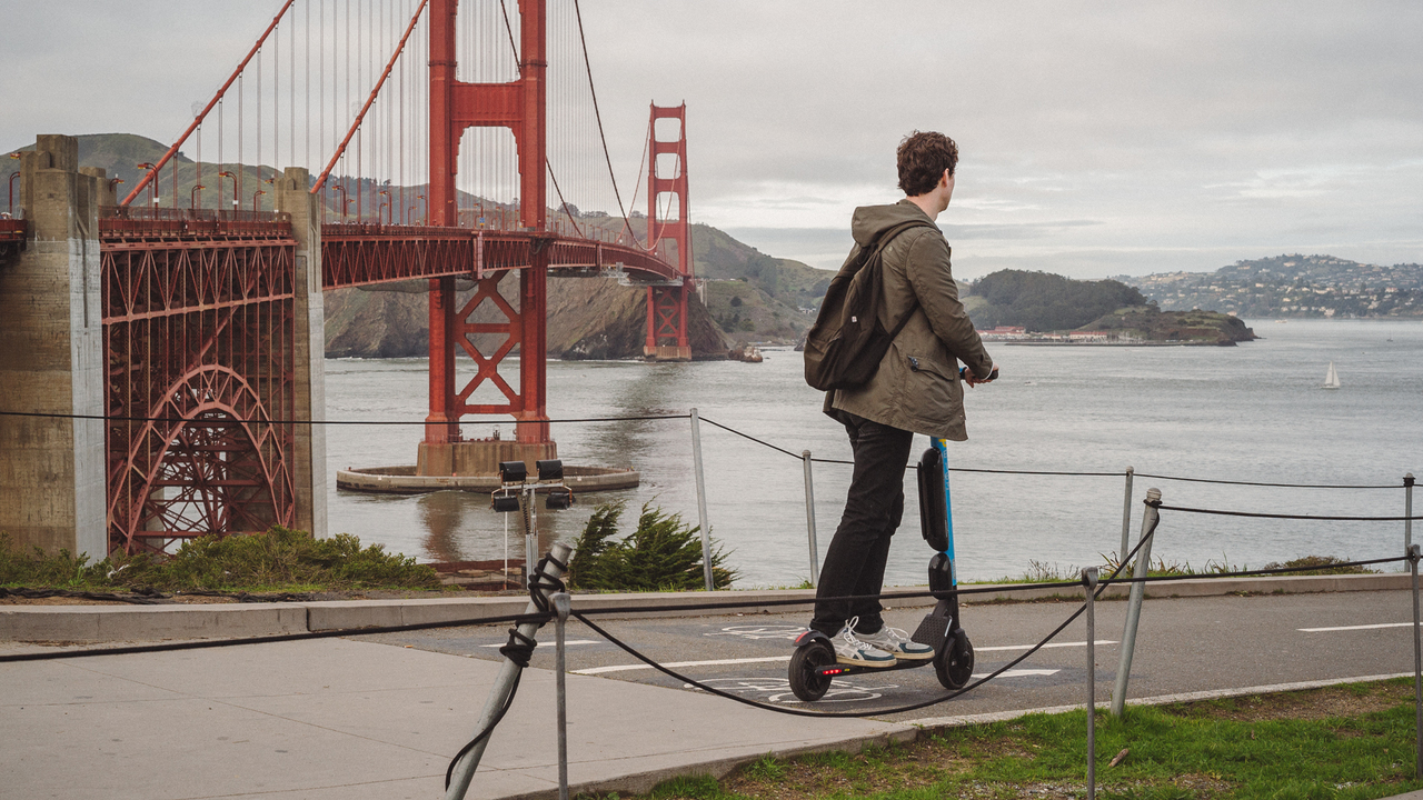190424e_scooter_GGB