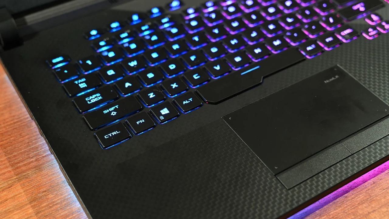 190509_asus_zephyrus_2019_handson_12