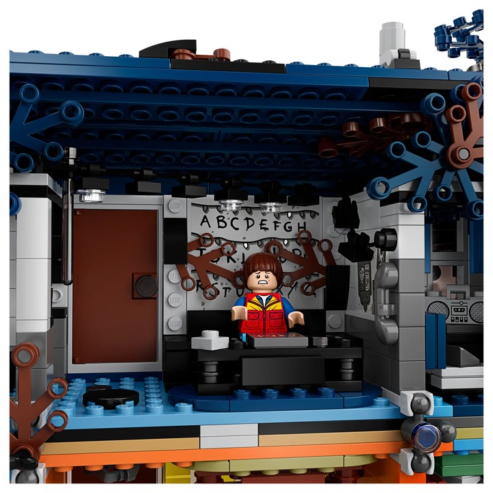 190515_legostrangerthings11