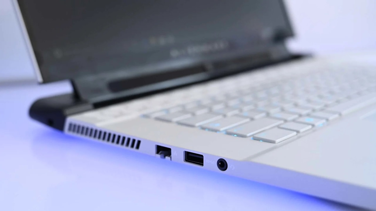 190530_alienware8